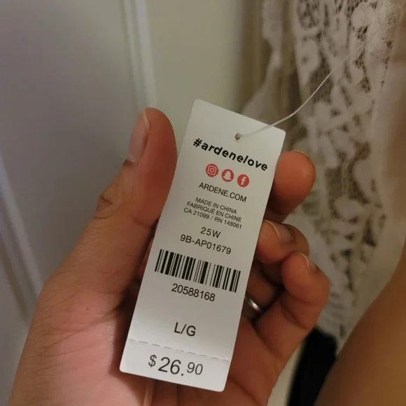 Ardene Sleeveless Lace Top - Picture 6 of 6